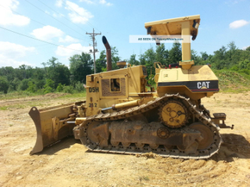 Used CAT D5H bulldozer
