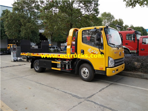  FAW  3ton Flatbed Wrecker Trucks  China Manufacturer 