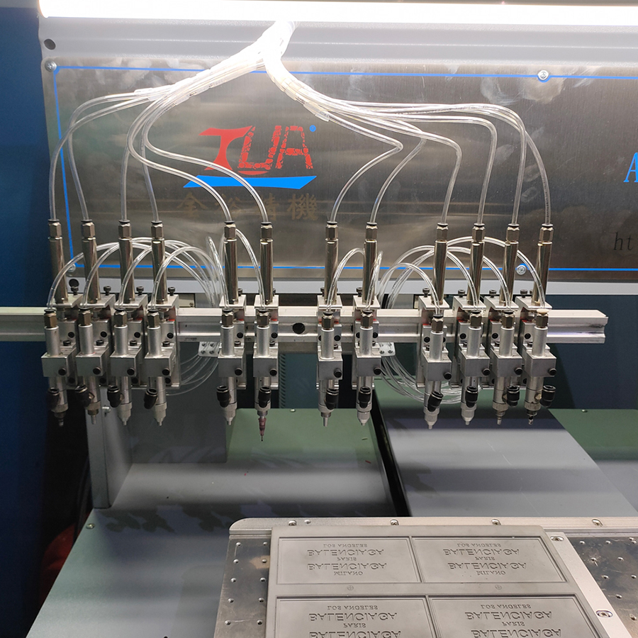 Aforrar a máquina de caída de etiquetas de plástico de custo