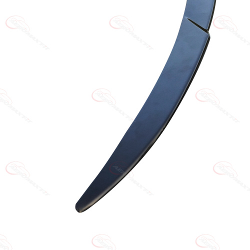 Tesla Model 3 tail wing