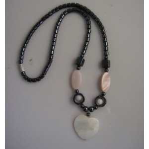 Hematite pearl Shell Necklace