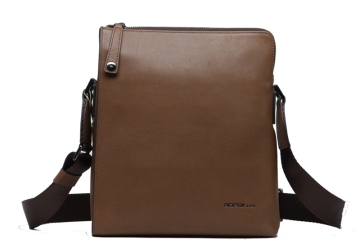Classic Brown Leather Fashion Messenger Bag