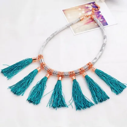 Fashion Trends Green Gorgeous Temperament Short Chain Tassel Necklace Vintage Woman Choker Necklaces Wholesale