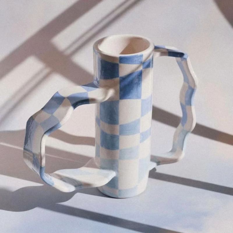 Creative Grid Pattern Mug - Fun and Quirky Coffee Cup