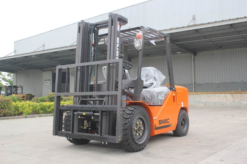 4T Forklift