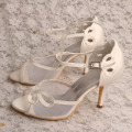 アイボリー結婚式靴ポンプハイヒールサンダル