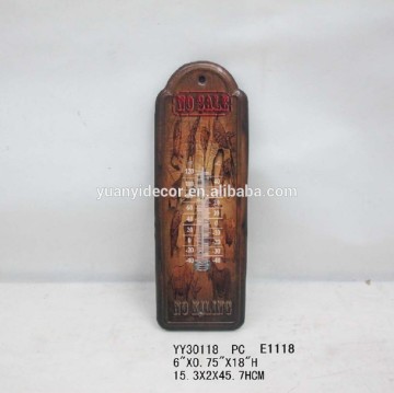 Metal thermometer wall decor