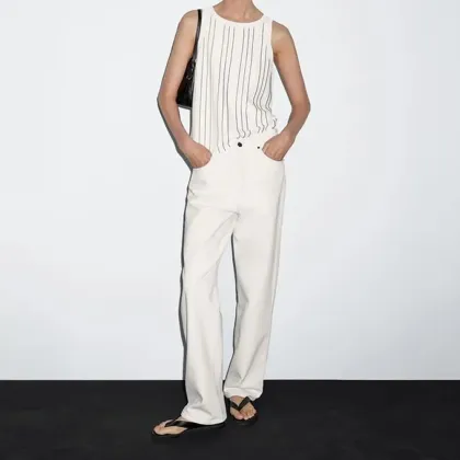 Women's minimalist striped detail knitted vest top