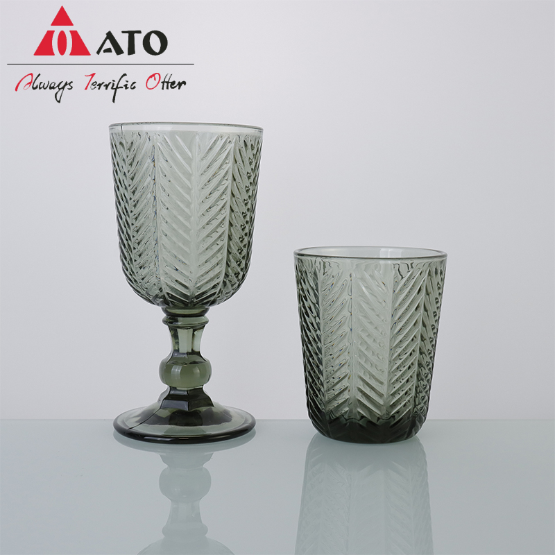 Wholesale Embossed Green Drinking Wine Glass Goblet