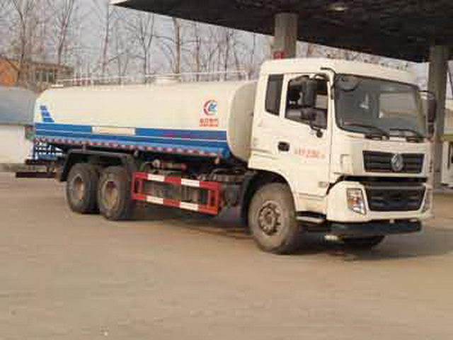 DONGFENG 19CBM Water Rerigation صهريج شاحنة