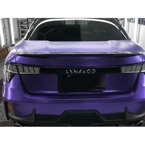 Wrap vinyle de voiture violette métallique mat
