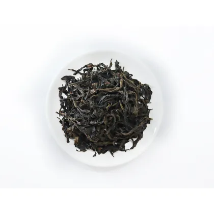 High-Quality Wuyi Famous Cluster Iron Arhat Organic Green and Oolong Tea