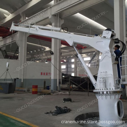 OUCO 2T10M telescopic boom crane for bulk carriers