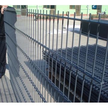 2018 new style twins wire fencing