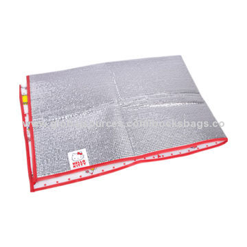 Outdoor/Beach Mats, PE Foam & Aluminum Foil Material, Full Print on Front Side, Nonwoven Piping