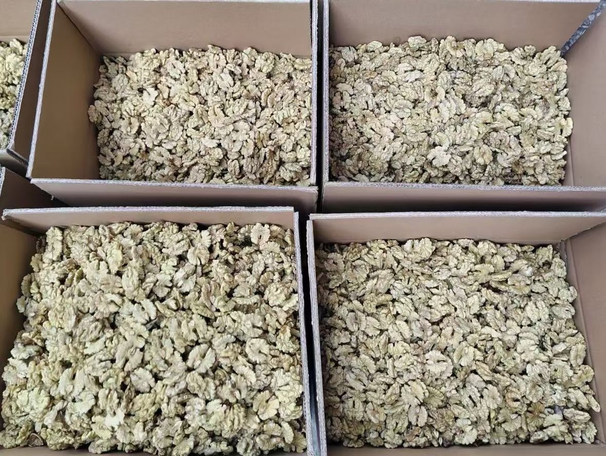 Walnut Kernels
