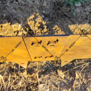 Bordeau de jardin rouillé pour le jardin de couleur traditionnelle