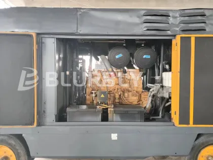 Used Atlas Copco XRVS976 Portable Screw Diesel Compressor