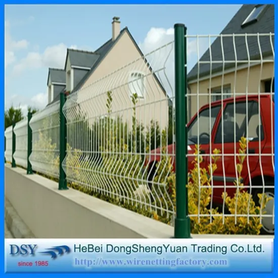Cheap 3v bends welded wire mesh fence for road made in china