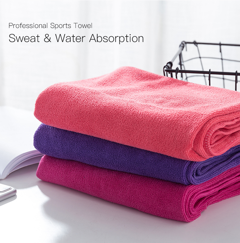 Portable sports towel