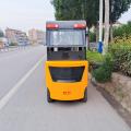 Four Wheels Electric Forklift with Tilting Cab