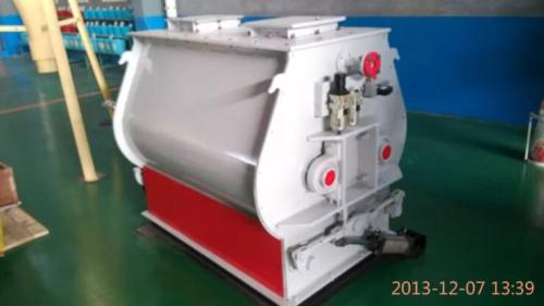 YULONG SSHJ Twin -shaft organic fertilizer blenders