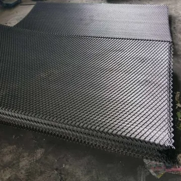 Expanded Metal Mesh Sheets in Pallets - Black Mesh Sheets from Factory