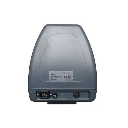 620mm Cutting Width USB/COM Driver Vinyl Sticker Cutting Plotter Machine