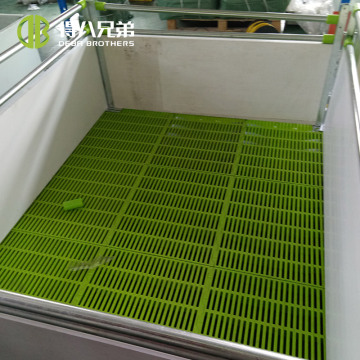 New Piglet Weaning Crates: Search Engine Title