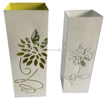 Two-Color Contrasted Umbrella Bin: A Hollow Out Design for Stylish and Organized Storage