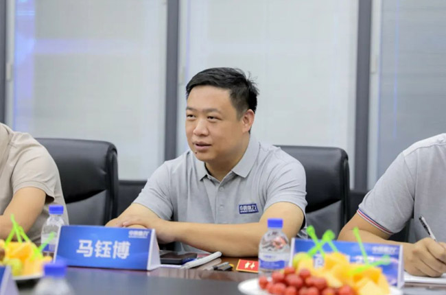 1ed61571-ff5d-45cf-a492-a0413827a8d9