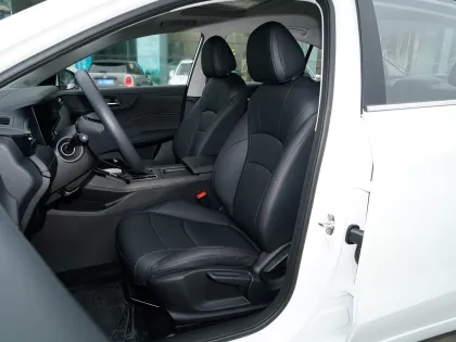 Roewe i5 2026 1.5L CVT Luxury