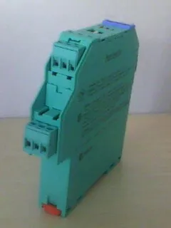 Pepperl+Fuchs Isolated BarriersKFD2-VR4-EX1.26/NBN8-18GM40-ZO