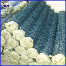 Factory Directly Pvc Coated Chain Link Wire Fence for Basketball Court