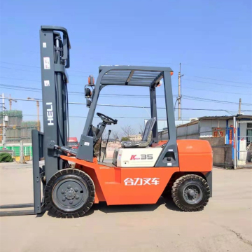 High Stages 3 Ton to 3.5 Ton Diesel HELI Forklifts FD30 and FD35 for Sale in China