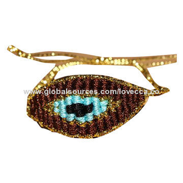 Personalized woven fabric bracelets, various jewelry findings are available