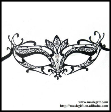 Hot Sell Wholesale Luxury Queen Style Black Metal Laser Cut Masquerade Mask With Diamond ME001-BK