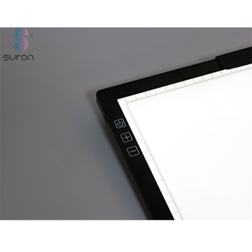 ダイヤモンドペインティングをトレースするためのSuron Light Pad A4