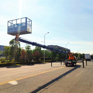 CLW 33 m Telescopic Boom Bucket Truck