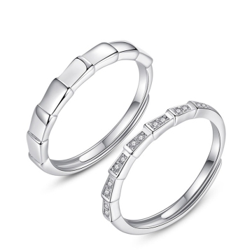 Koreanischer Stil Bambus-förmiger silbertierter Messing Zirkon verstellbarer Engagement Paare Eheringe Juwely