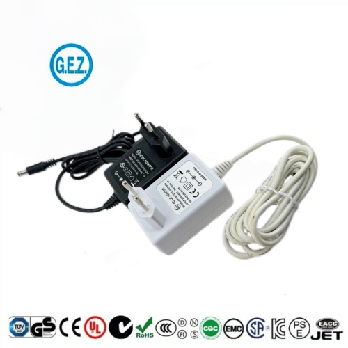 Aacairt cumhachd AC DC 18V 2a 2a