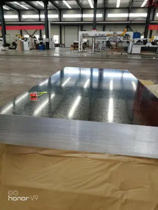 Shandong regular spangle galvanized steel metal iron plate