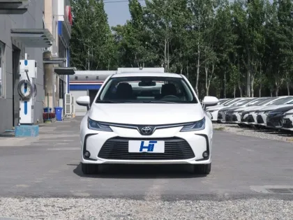 FAW Corolla Hybrid New Energy Electric Vehicle with 5 Seats Compact Sedan Auto Car