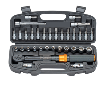 Durable Torque Set with Integrated Locking Mechanism