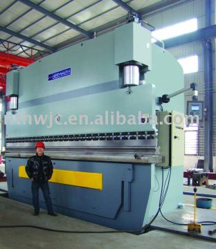 good rigidity and stability WE67K Series WE67K-500/6000(DA52) Hydraulic press brake machine