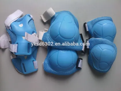 kneecap/whisper sanitary pads