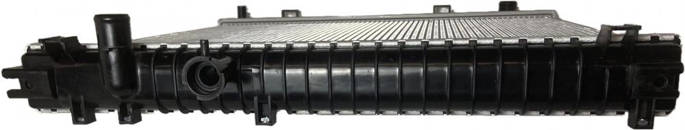 Radiator For Nissan Titan 5 6 V8 Oemnumber 21460 7s000