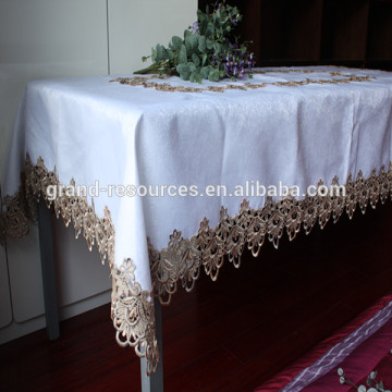 Wide width tablecloth fabric