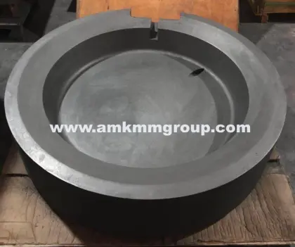 Graphite crucible