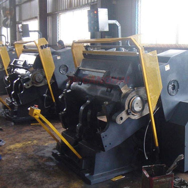 compact die cutting and creasing machine with CE